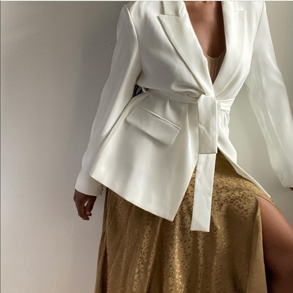 Zara belted blazer bloggers favorite - Picture 16 of 16